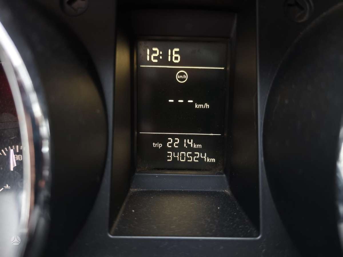 Skoda Yeti 2012 — фото 5