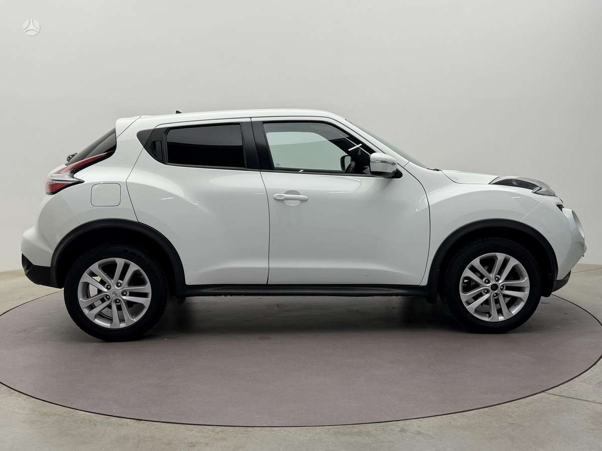 Nissan Juke 2015 — двигун 1197 cm³, 117 HP (86kW)