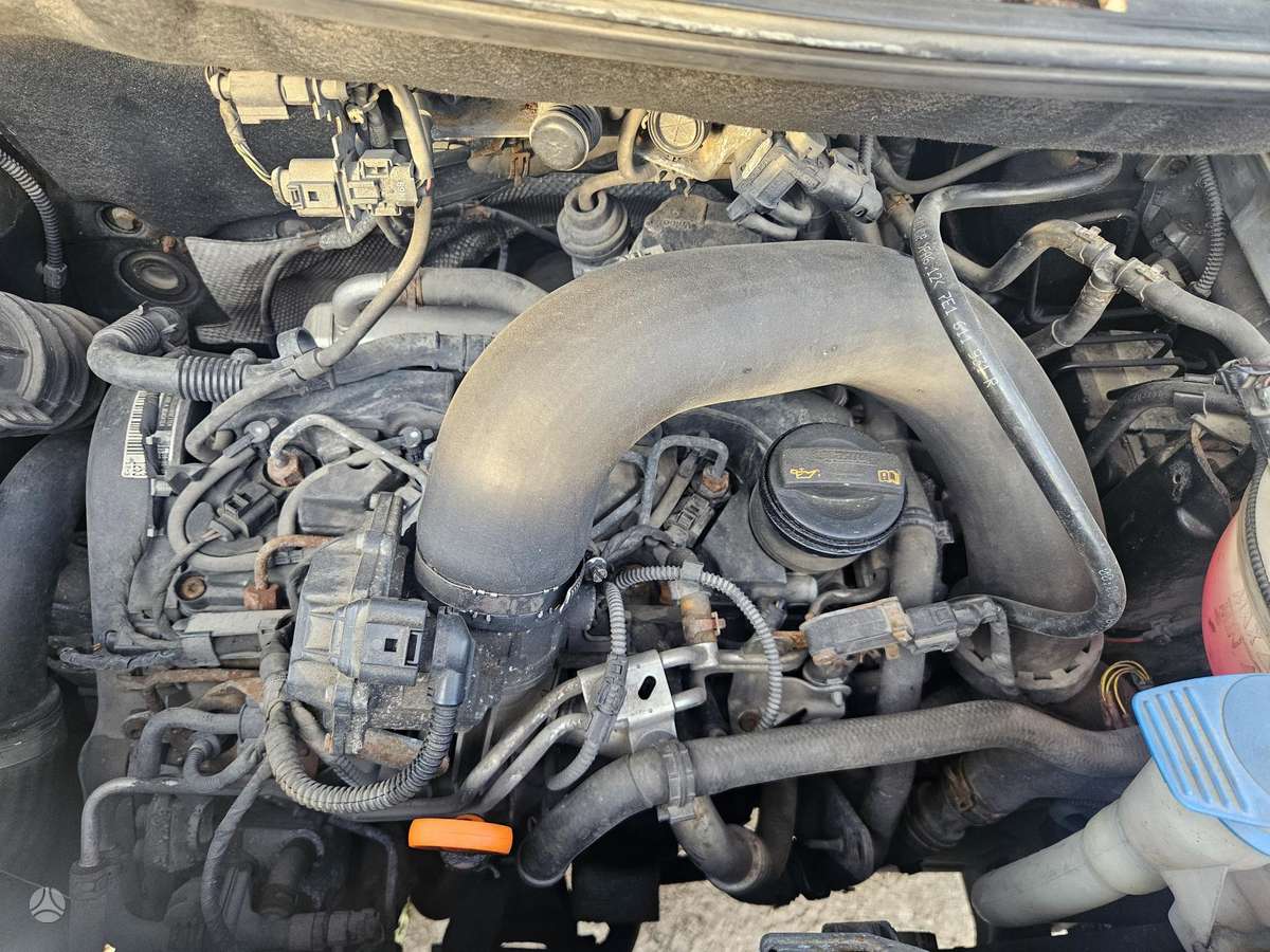Volkswagen Transporter 2011 — photo 5