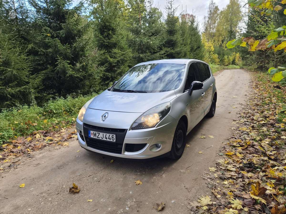 Renault Grand 2011 — photo 11