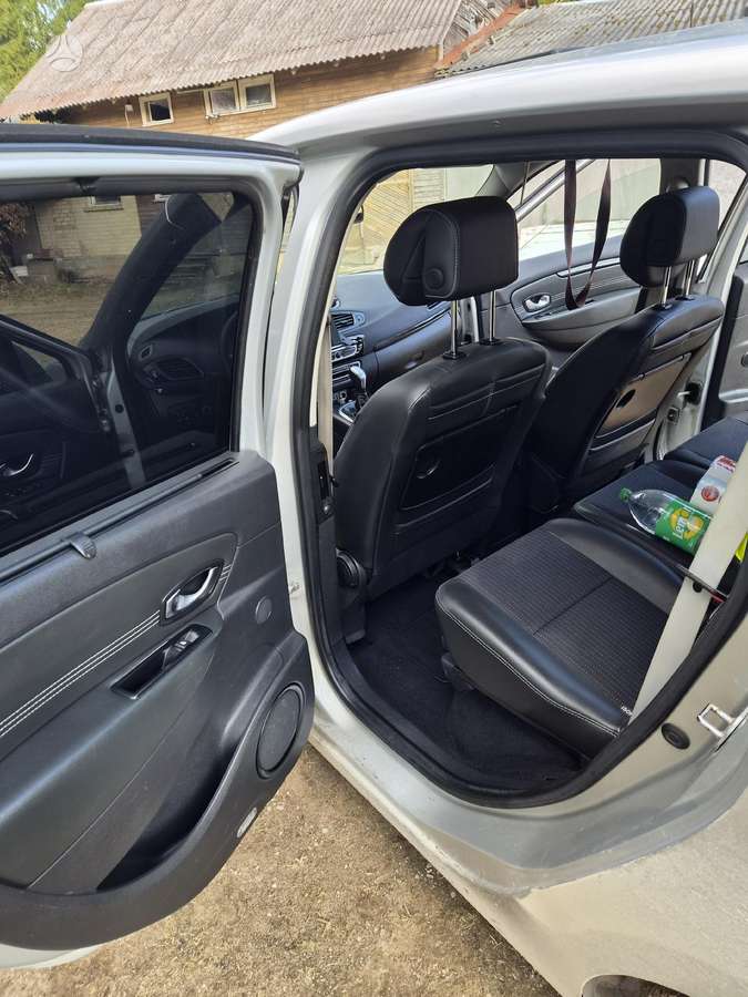 Renault Grand 2011 — photo 6