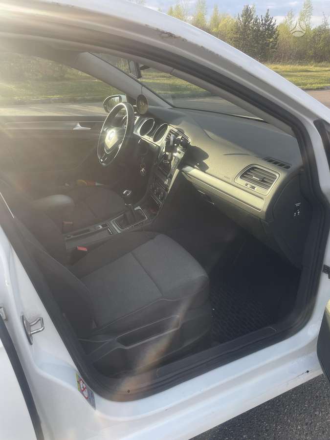 Volkswagen Golf 2013 — photo 13
