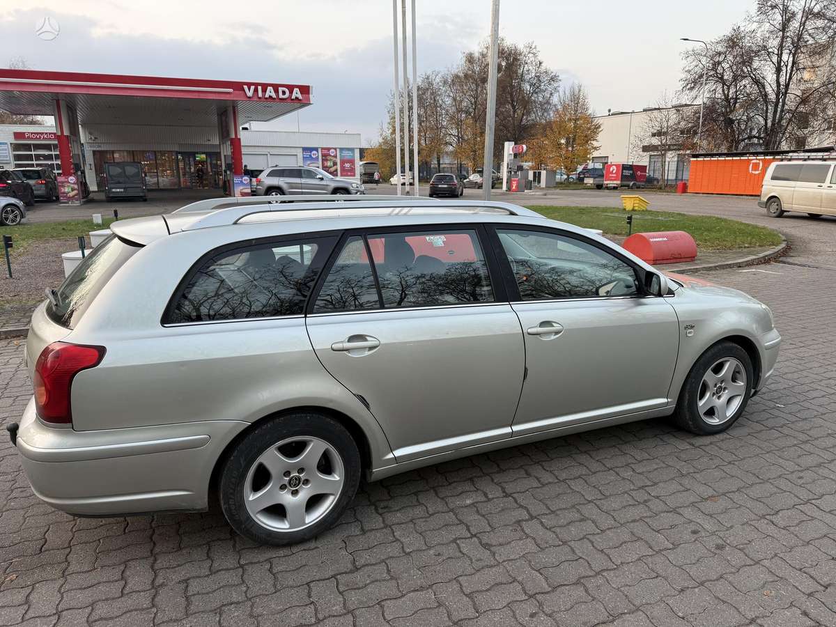 Toyota Avensis 2005 — photo 5