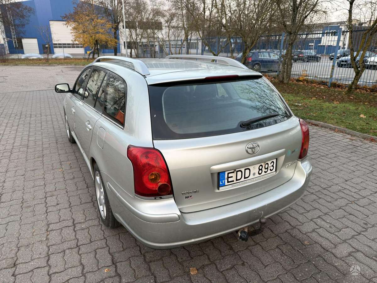 Toyota Avensis 2005 — photo 6