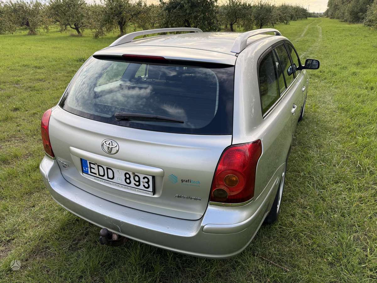 Toyota Avensis 2005 — photo 7