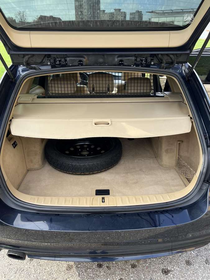 BMW 318 2008 — photo 12