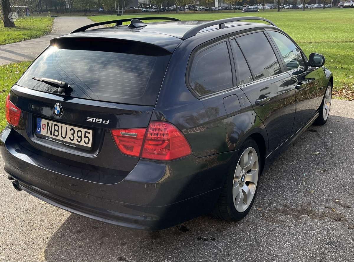 BMW 318 2008 — engine 1995 cm³, 143 HP (105kW)