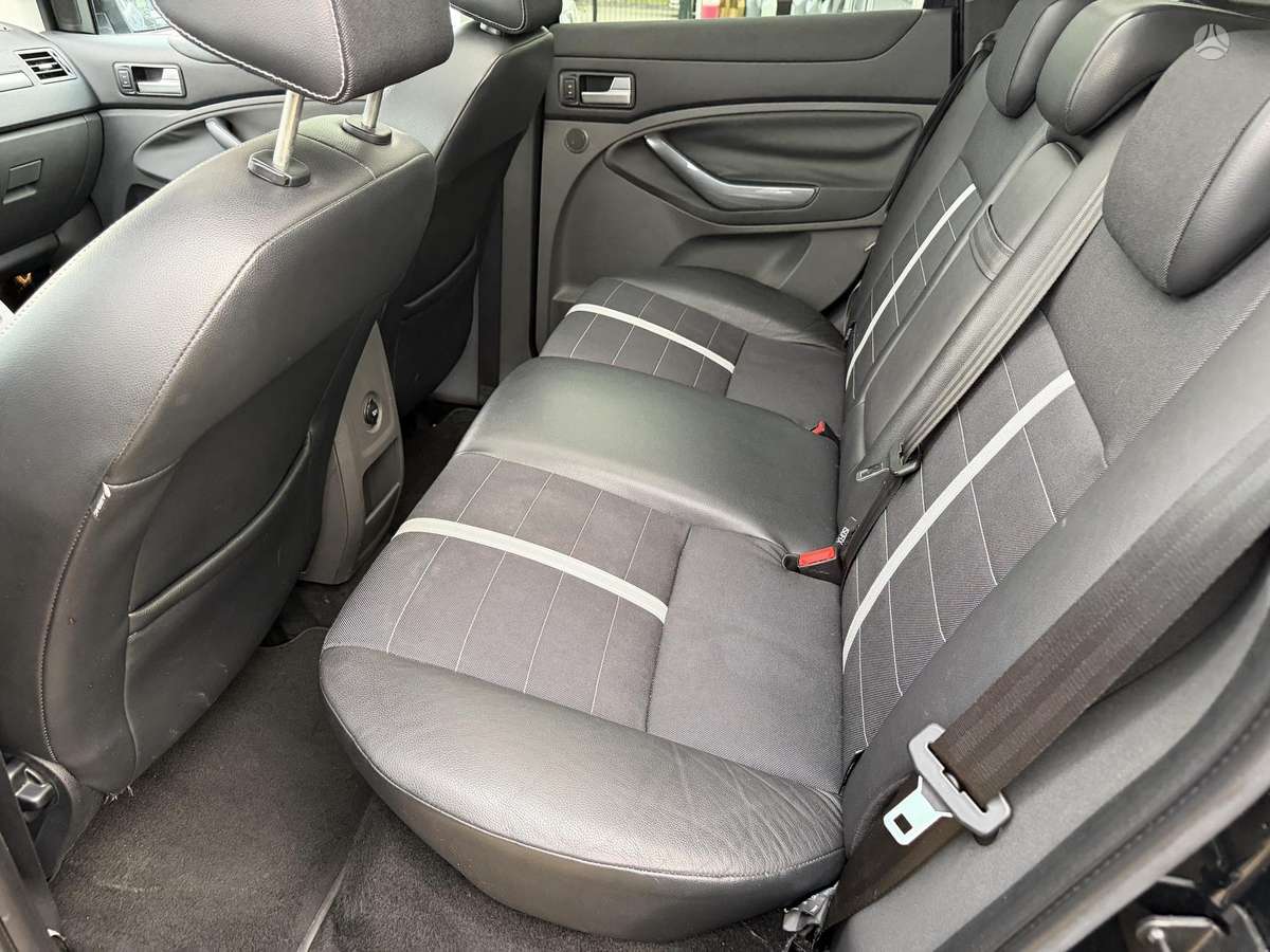 Ford Kuga 2009 — photo 10