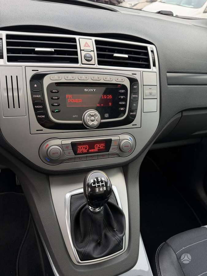Ford Kuga 2009 — photo 12