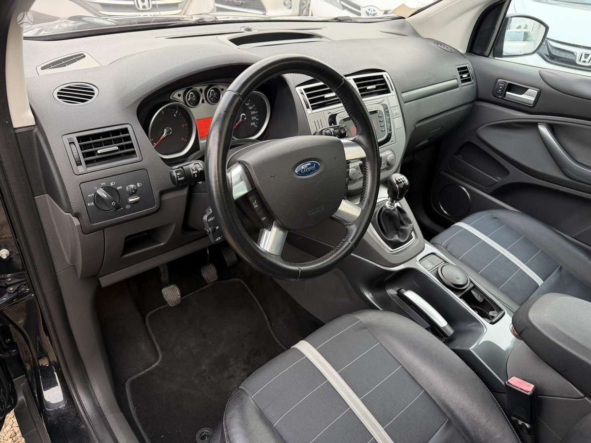 Ford Kuga 2009 — photo 8