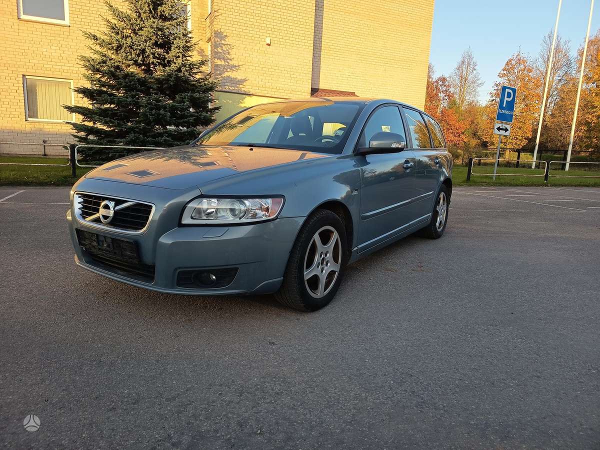 Volvo V50 2010 — авто для ЗСУ з Європи