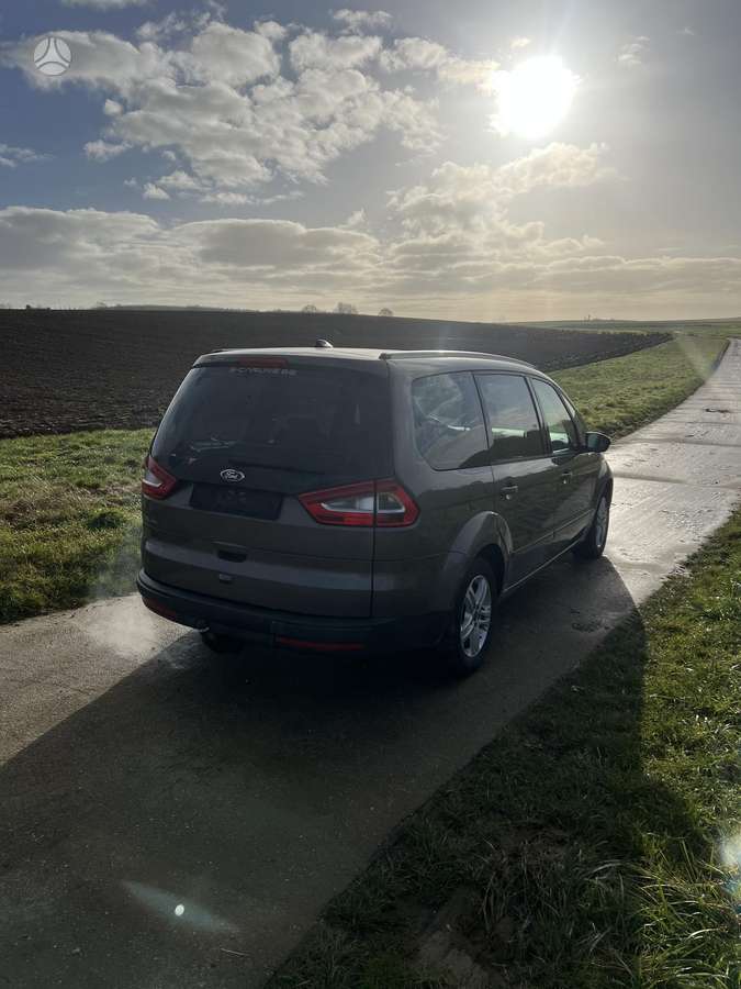 Ford Galaxy 2014 — engine 1560 cm³, 116 HP (85kW)