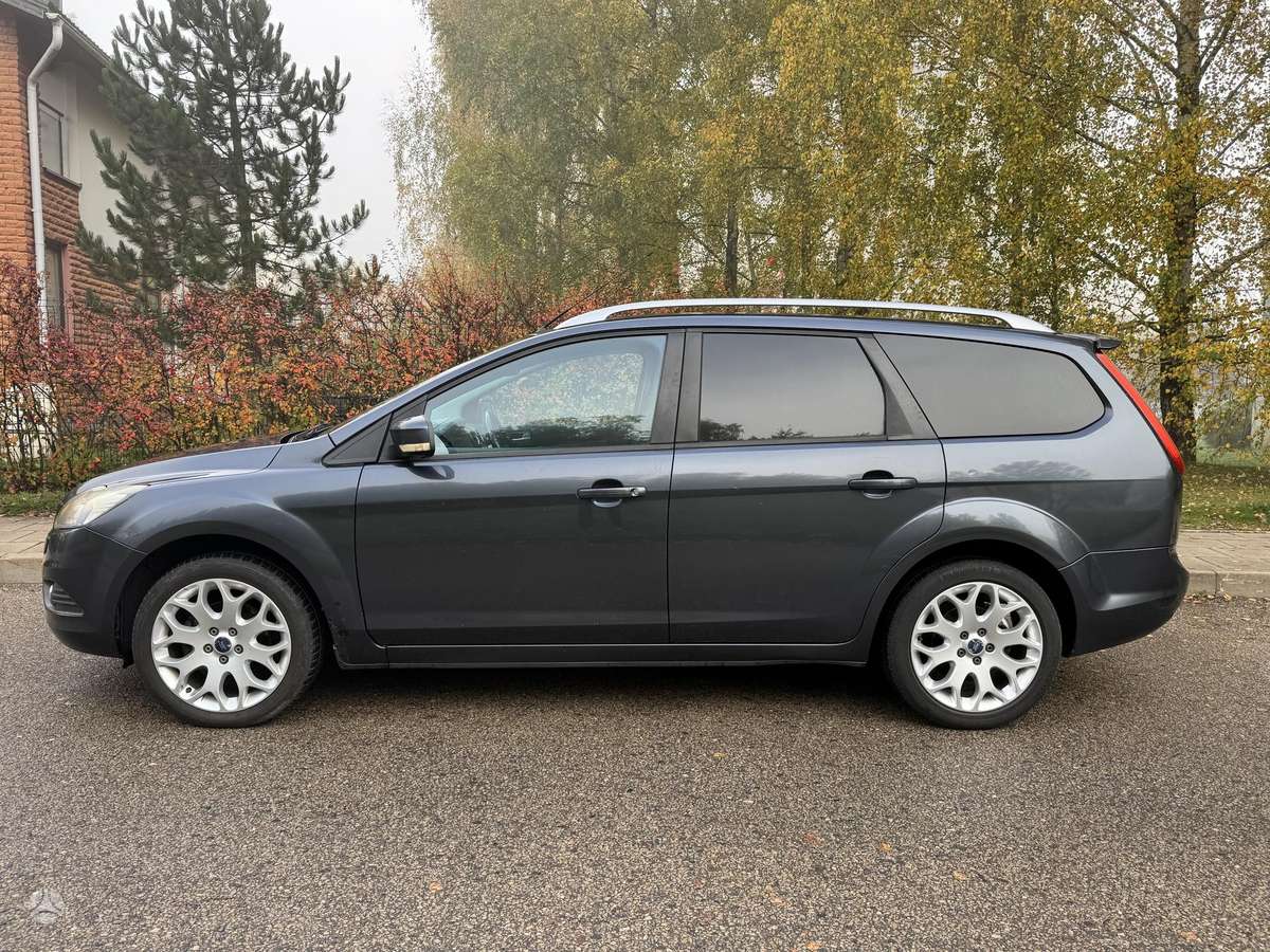 Ford Focus 2008 — photo 13