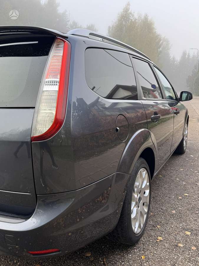 Ford Focus 2008 — photo 23