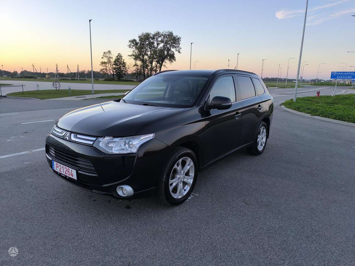 Mitsubishi Outlander 2013 — vehicle for AFU Ukraine