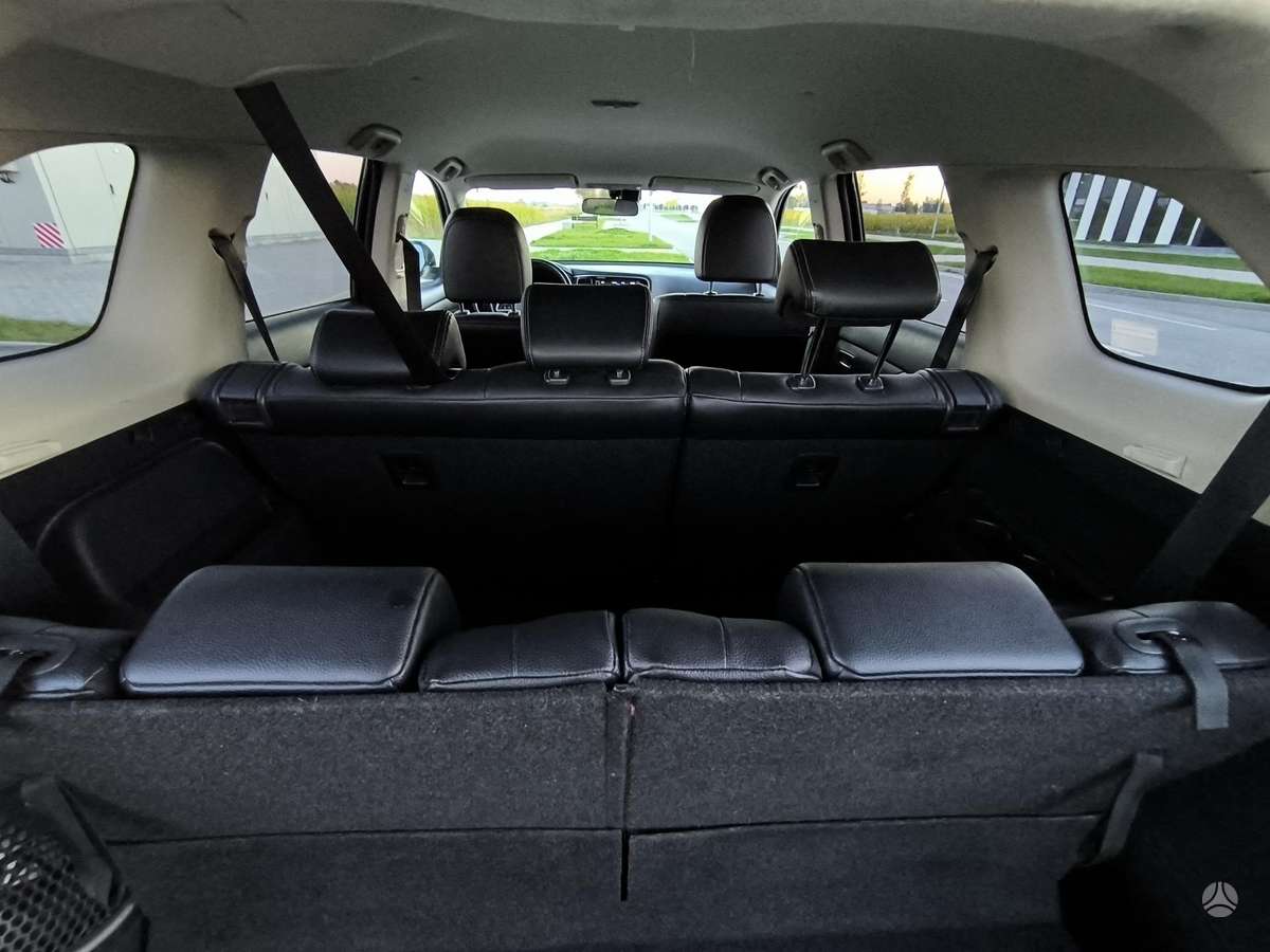 Mitsubishi Outlander 2013 — photo 13