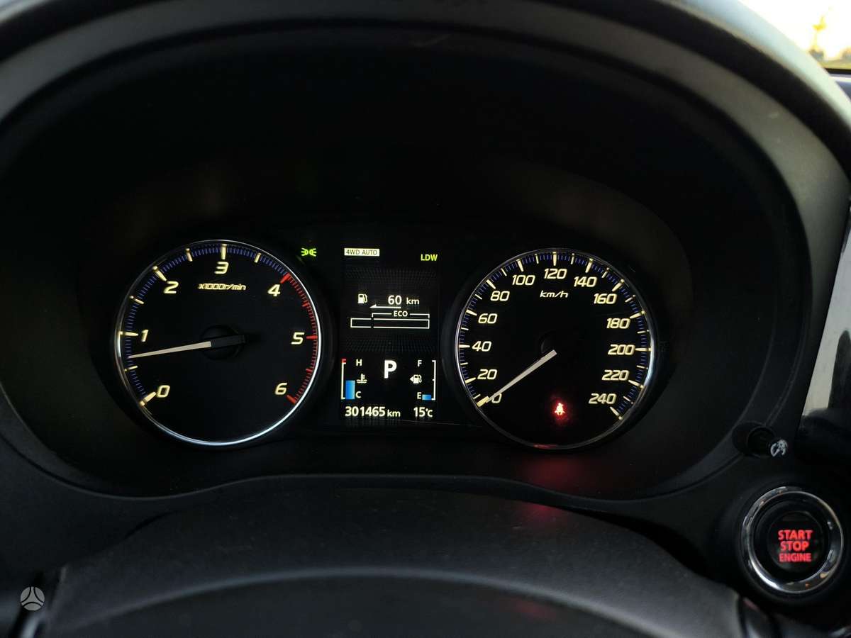 Mitsubishi Outlander 2013 — photo 17