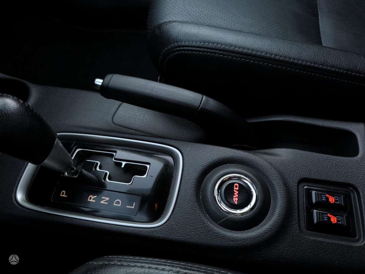 Mitsubishi Outlander 2013 — photo 18