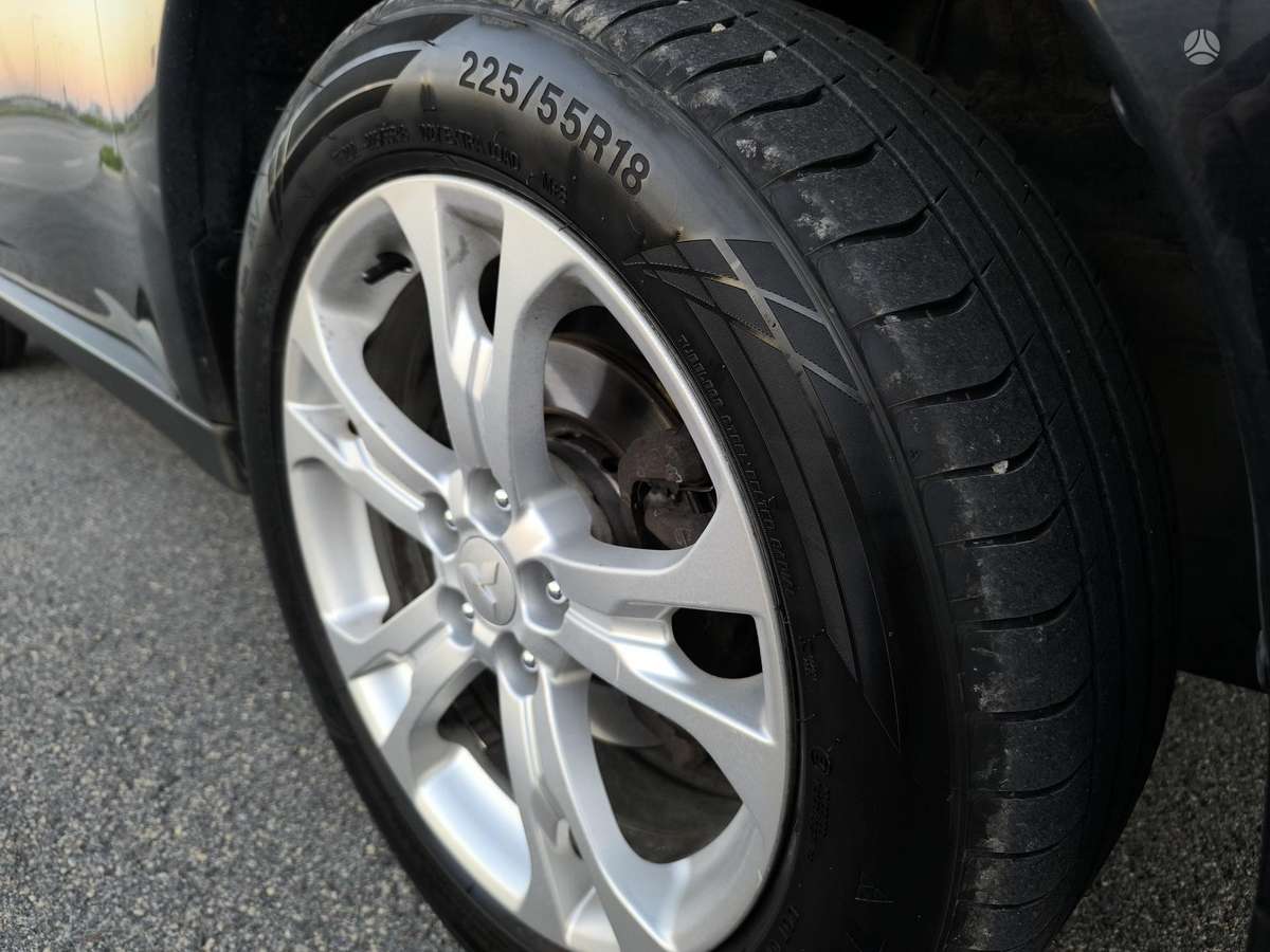 Mitsubishi Outlander 2013 — photo 26