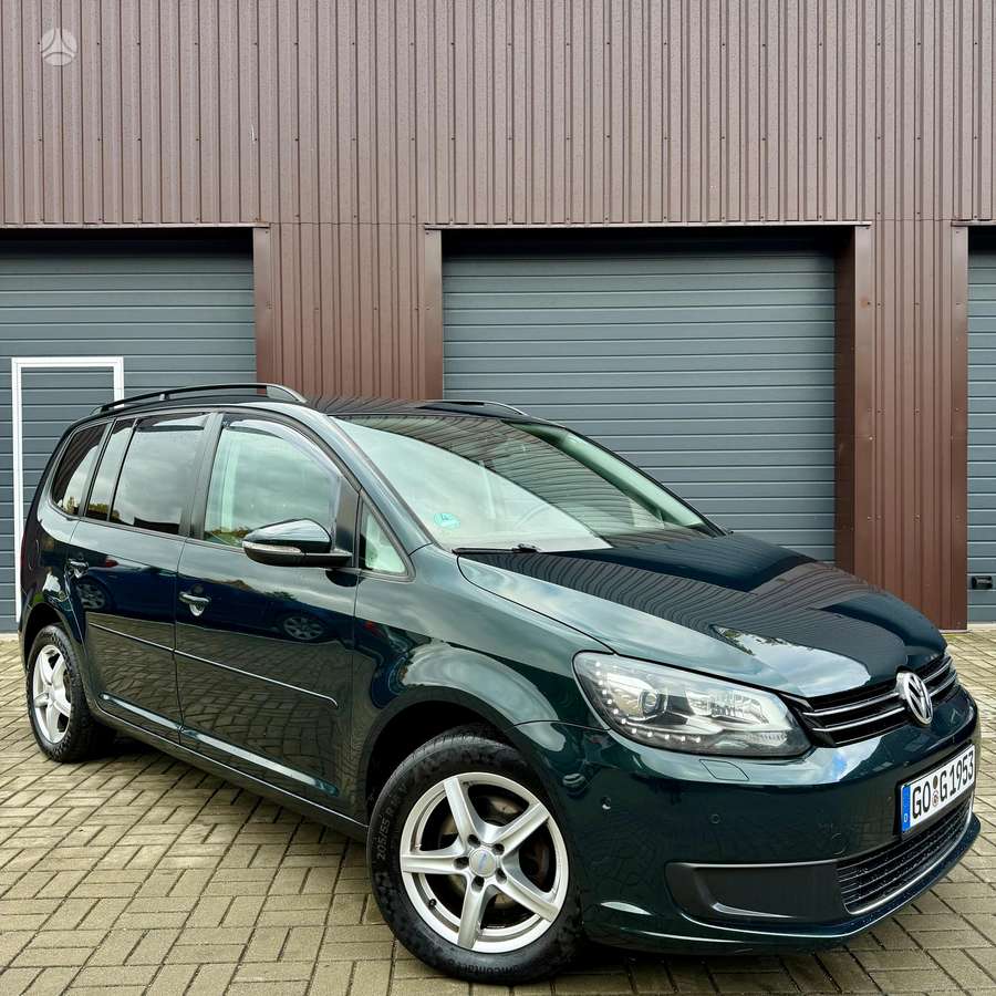 Volkswagen Touran 2011 — photo 6