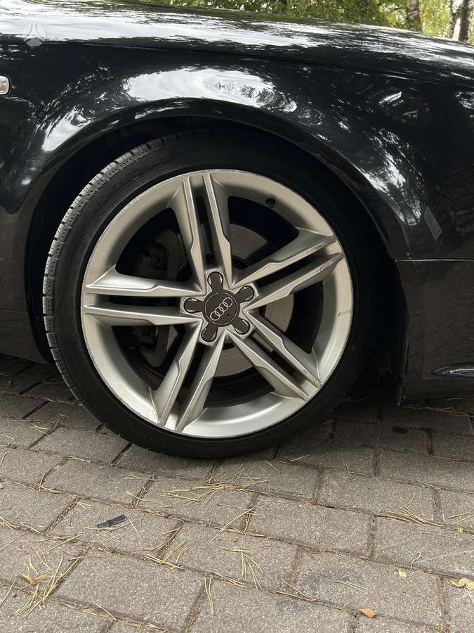 Audi A4 2007 — photo 12
