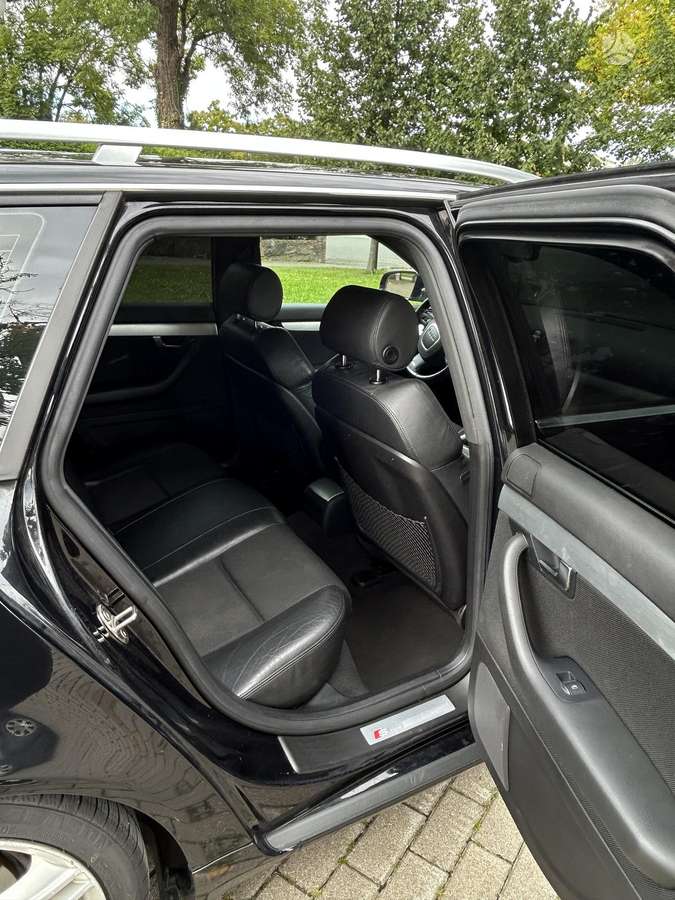 Audi A4 2007 — photo 14