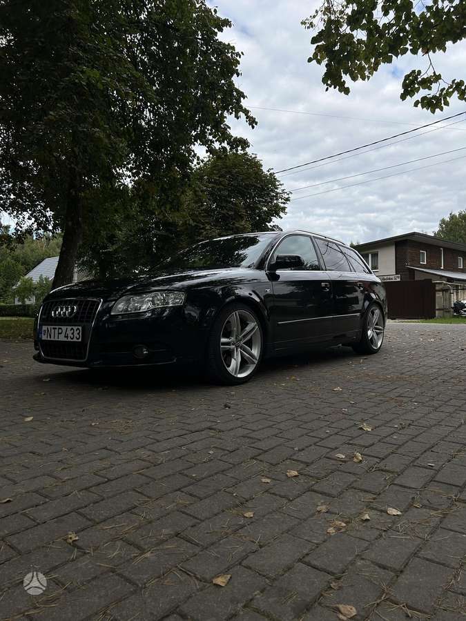 Audi A4 2007 — rear view