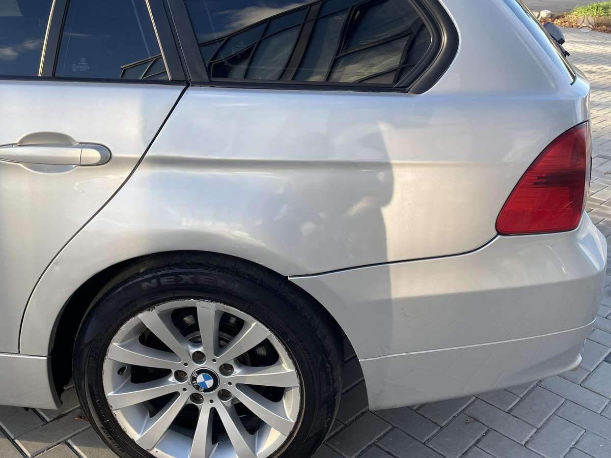 BMW 320 2007 — двигун 1995 cm³, 177 HP (130kW)