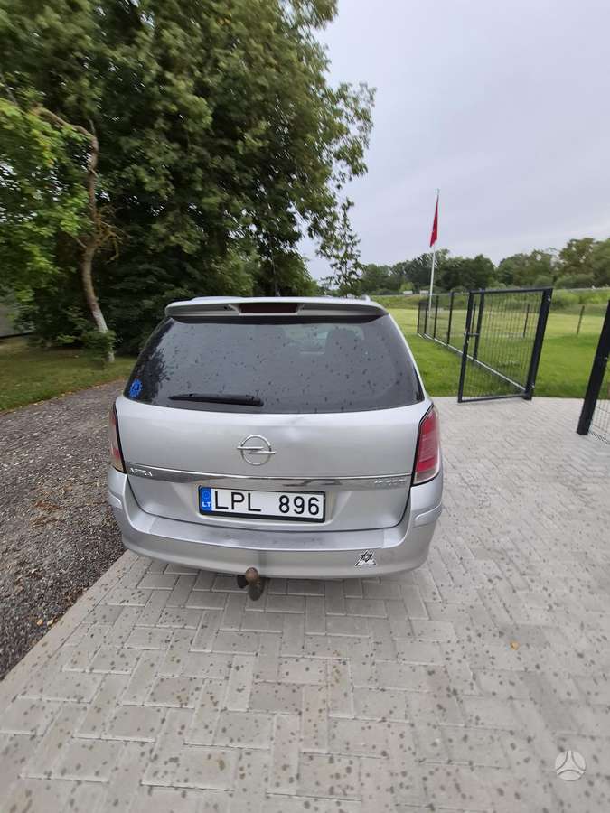 Opel Astra 2007 — engine 1910 cm³, 101 HP (74kW)