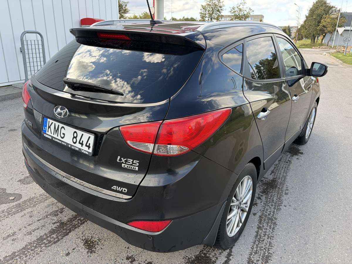 Hyundai ix35 2011 — photo 7