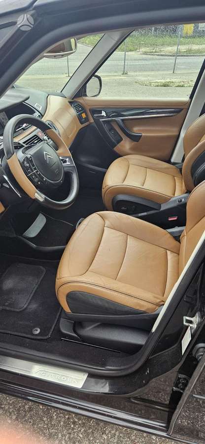 Citroen Grand 2009 — photo 8