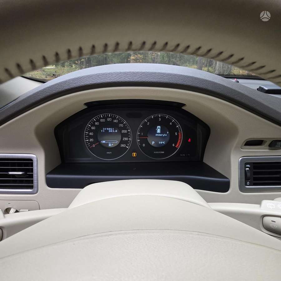 Volvo XC70 2009 — photo 13