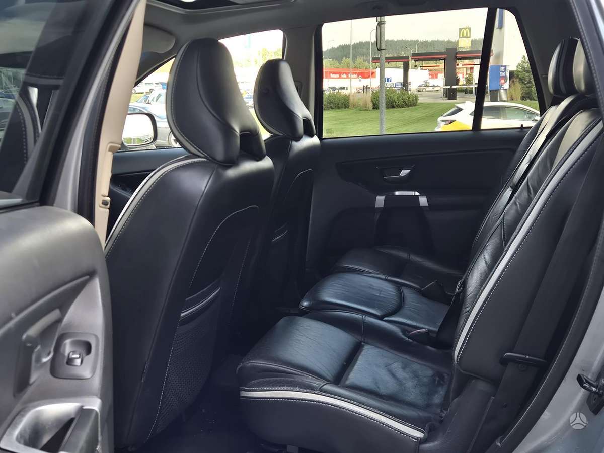 Volvo XC90 2008 — photo 11