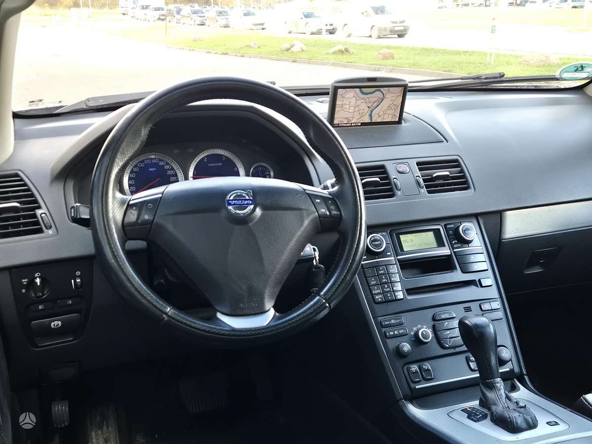 Volvo XC90 2008 — photo 9