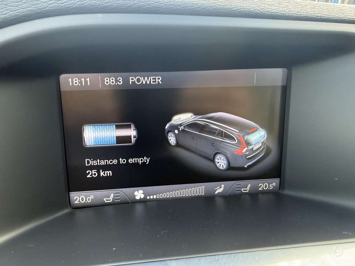 Volvo V60 2013 — photo 15