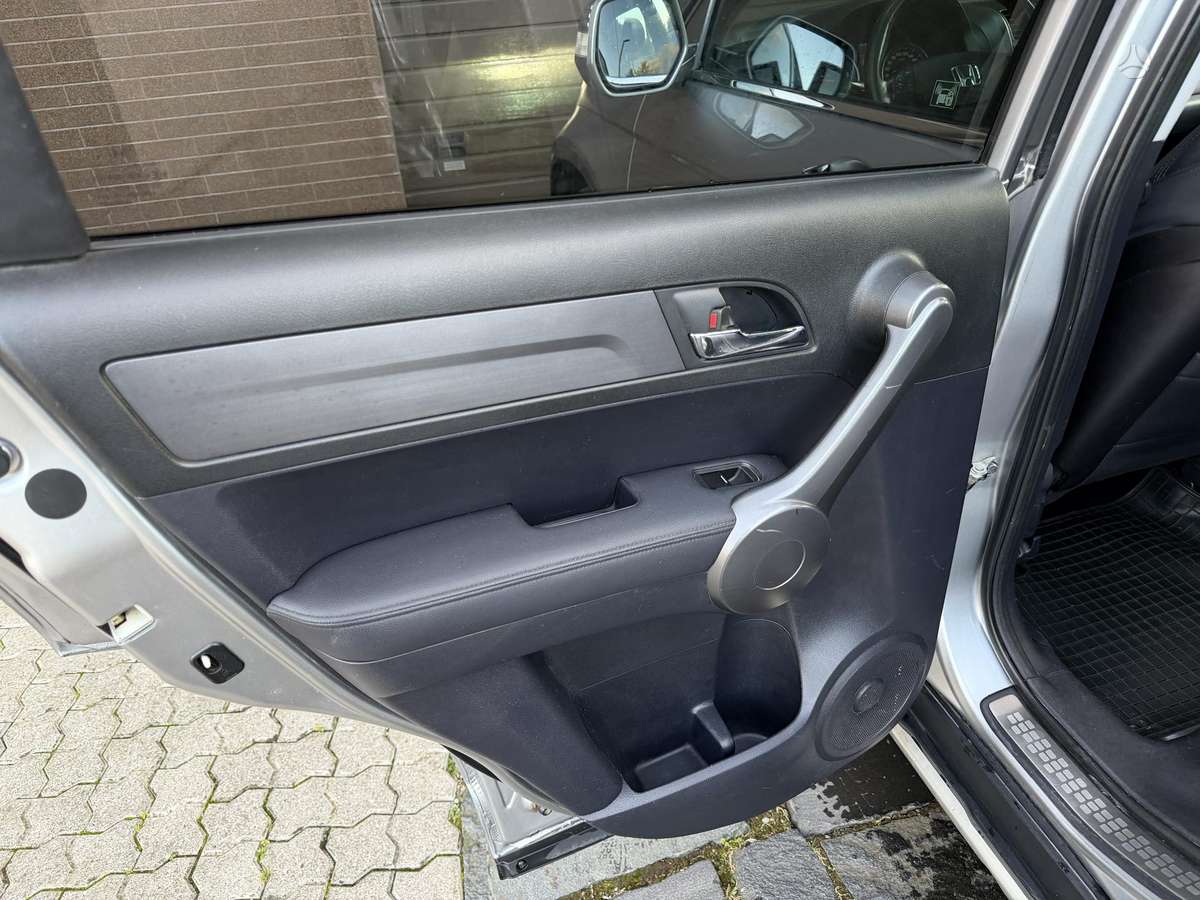Honda CR-V 2008 — photo 20