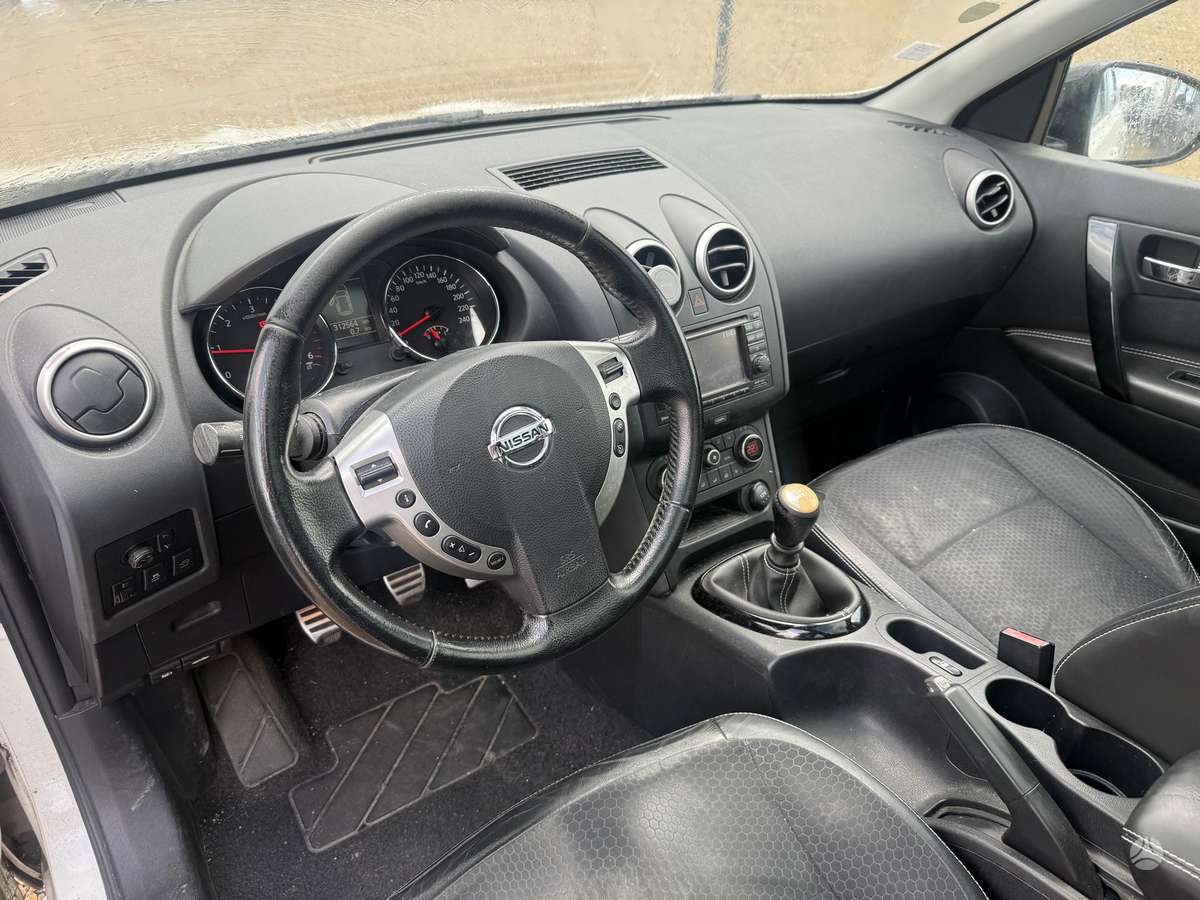 Nissan Qashqai 2013 — photo 8