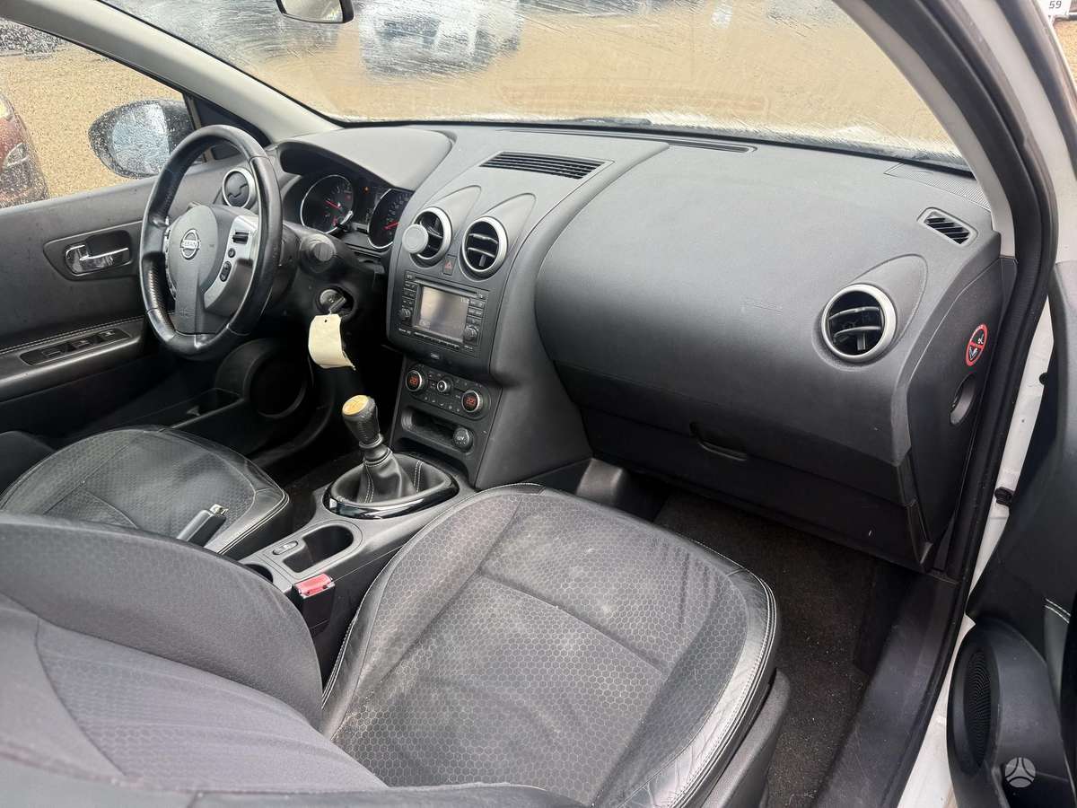Nissan Qashqai 2013 — photo 9