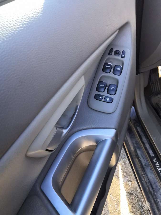 Volvo XC90 2006 — photo 10