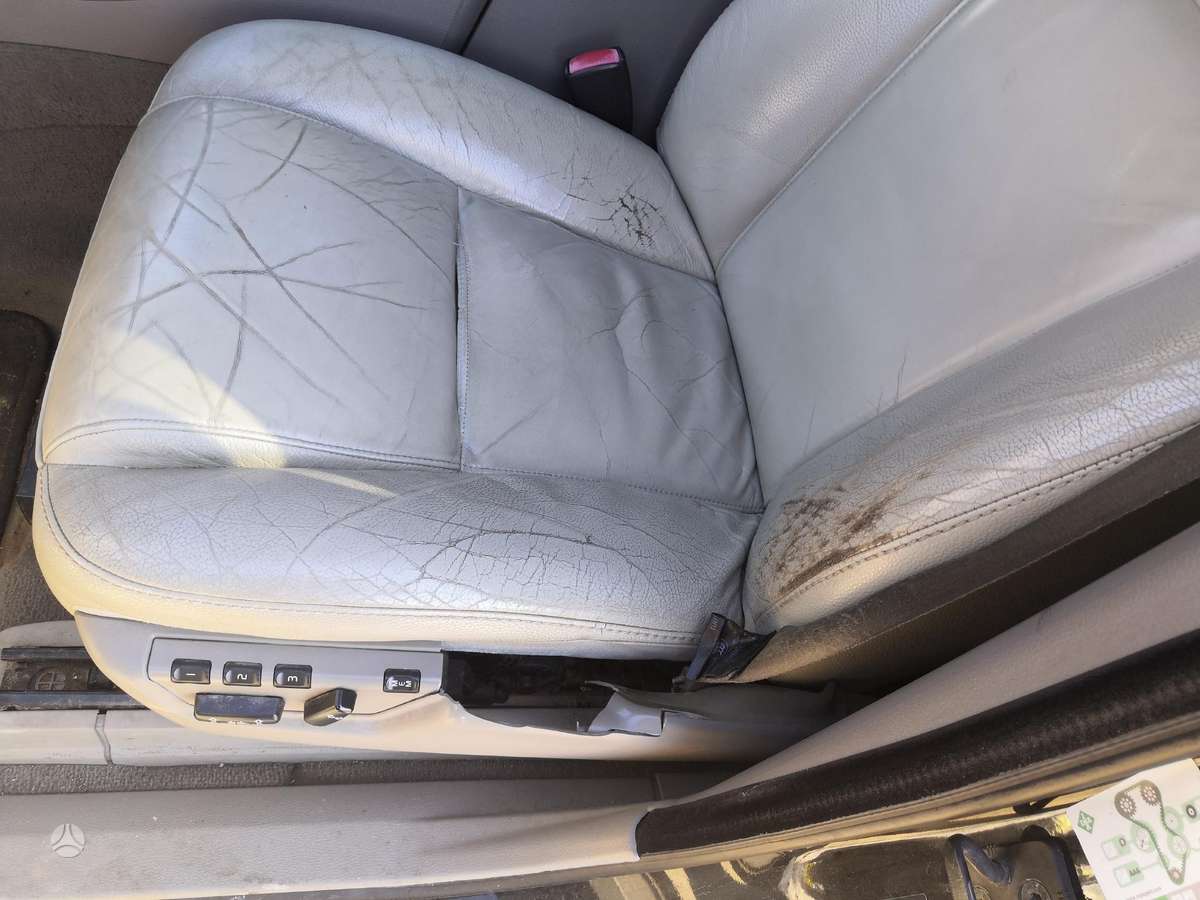 Volvo XC90 2006 — photo 11