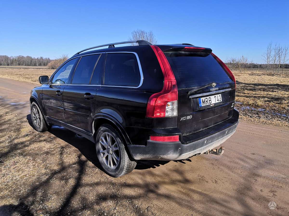 Volvo XC90 2006 — interior