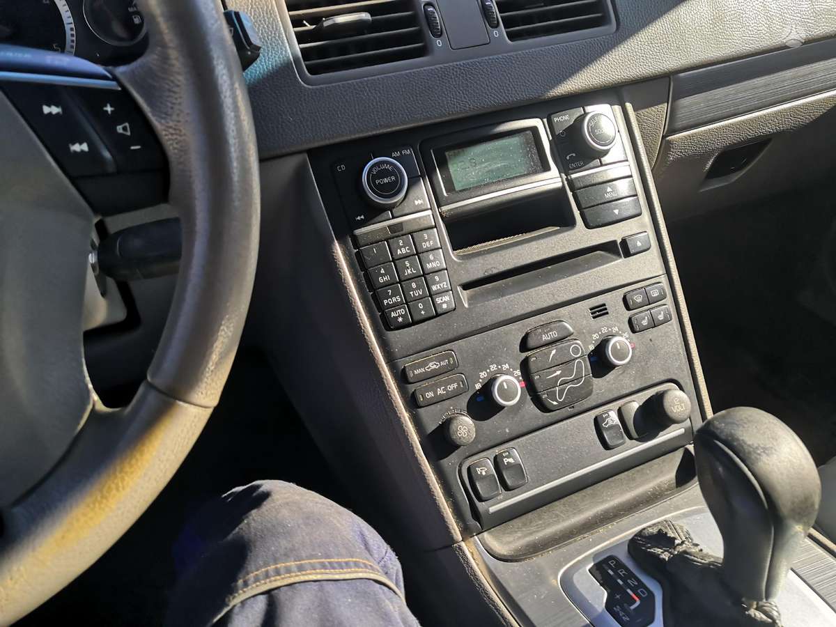 Volvo XC90 2006 — photo 8