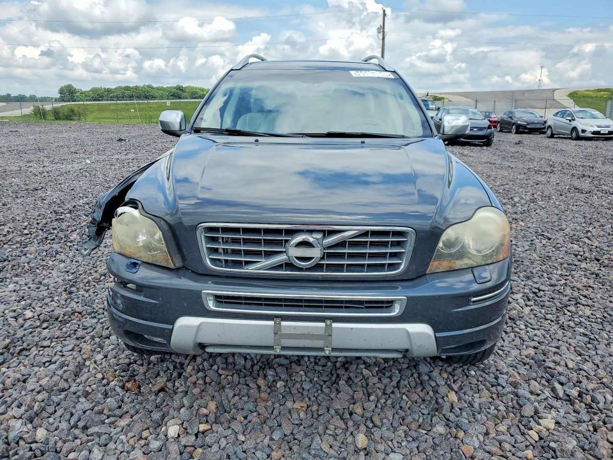 Volvo XC90 2012 — engine 3192 cm³, 243 HP (179kW)