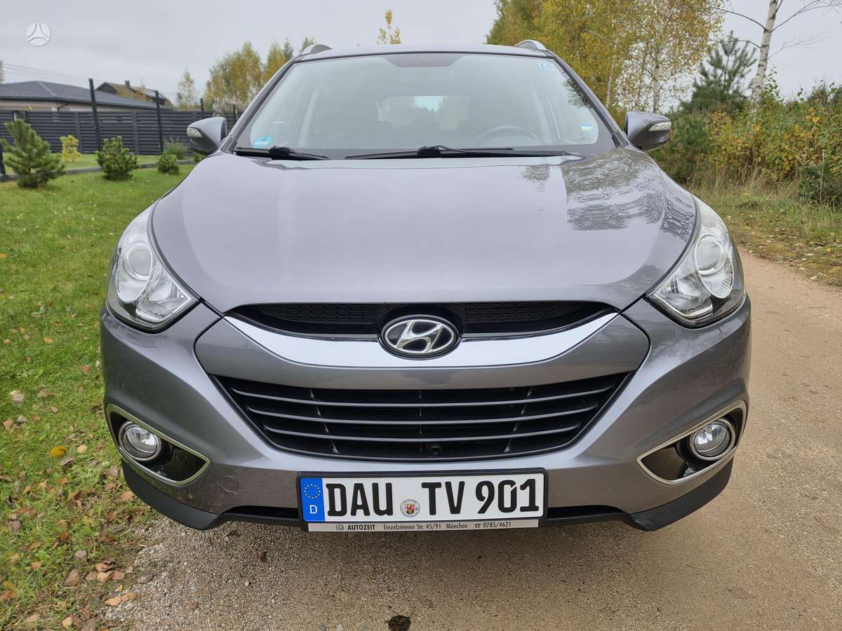 Hyundai ix35 2013 — салон