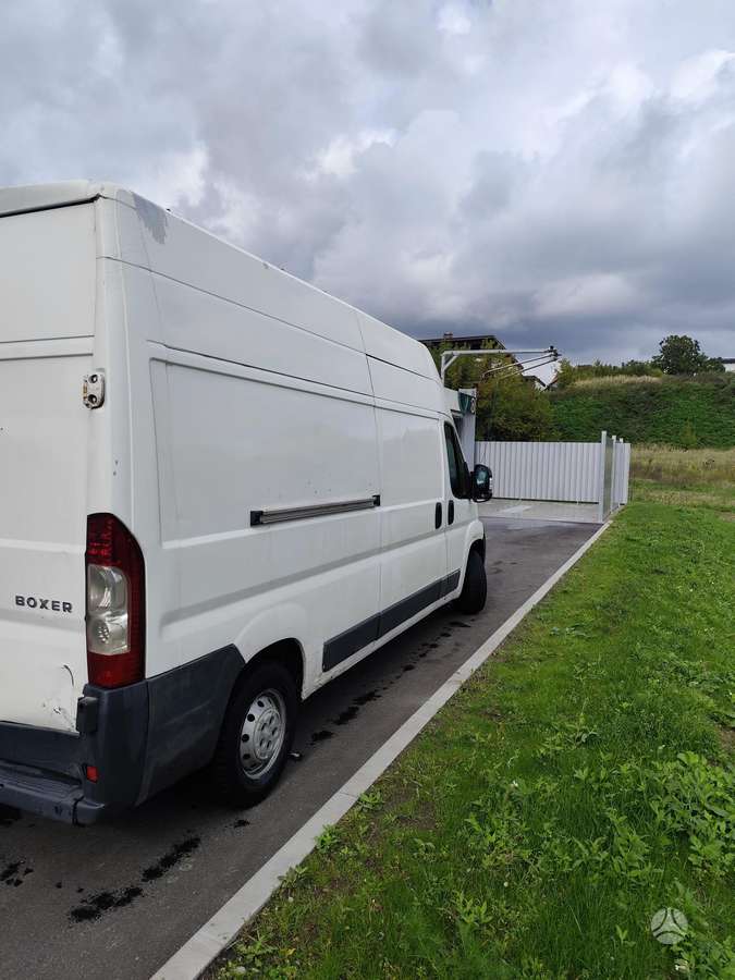 Peugeot Boxer 2012 — engine 2198 cm³, 110 HP (81kW)