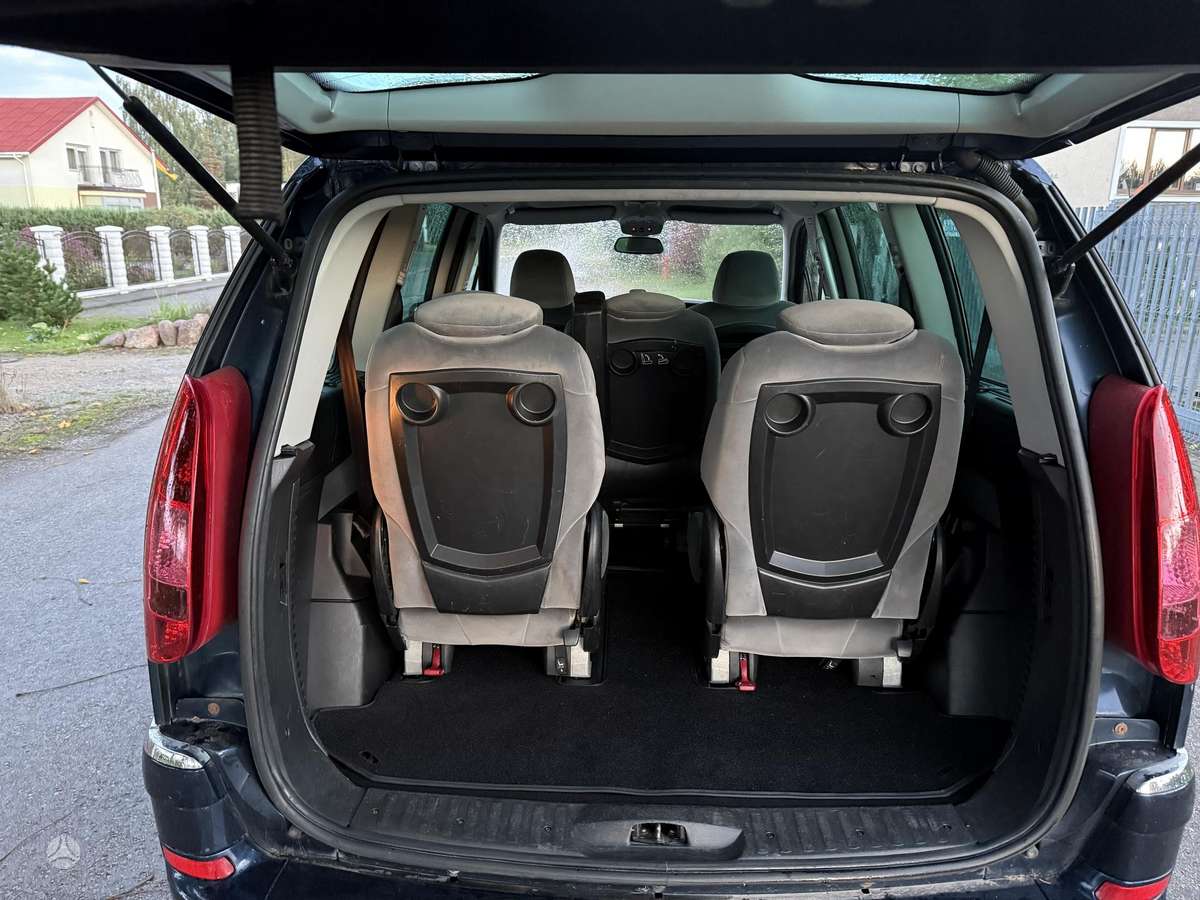 Peugeot 807 2012 — photo 10