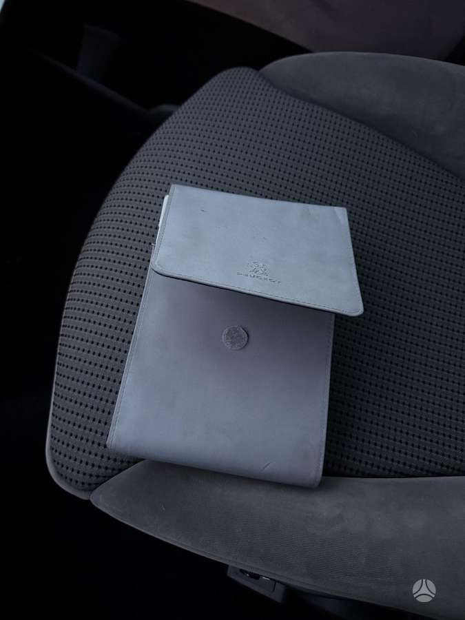 Peugeot 807 2012 — photo 11