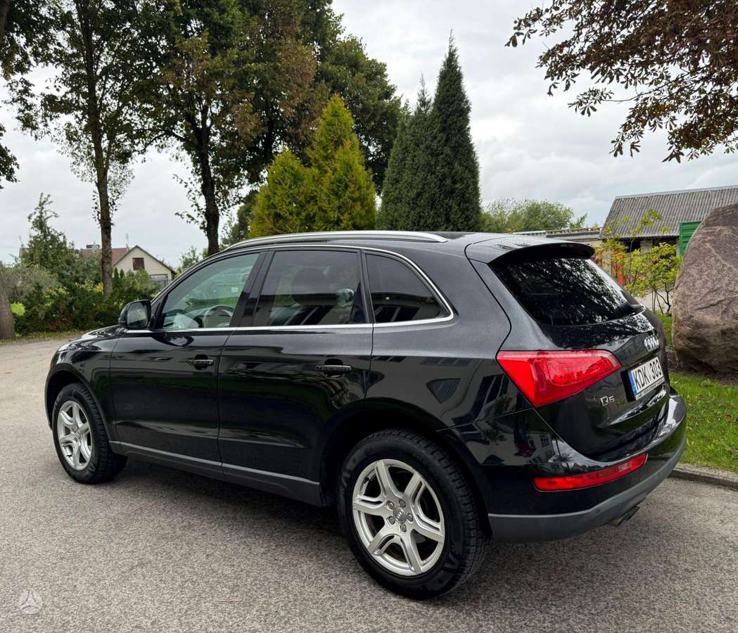 Audi Q5 2010 — photo 16