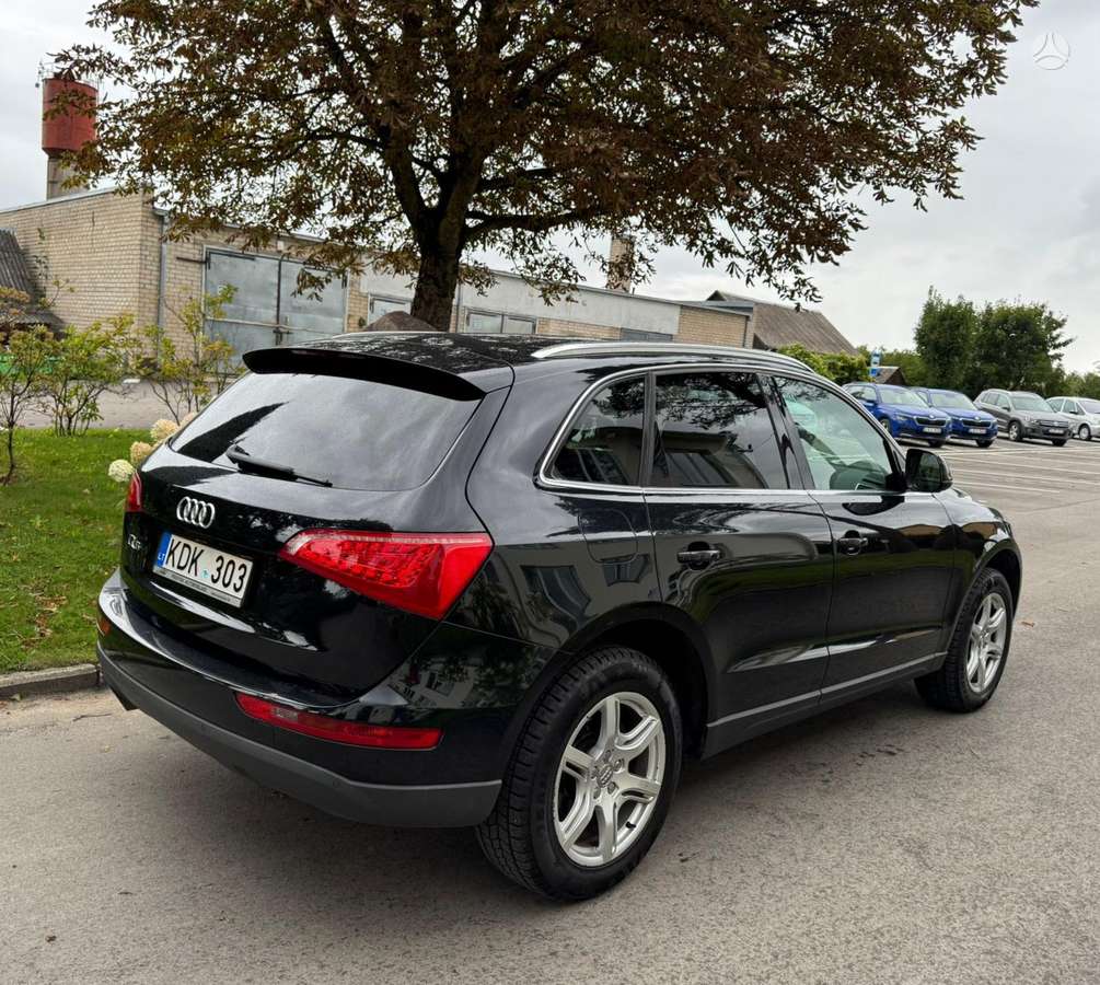 Audi Q5 2010 — photo 6