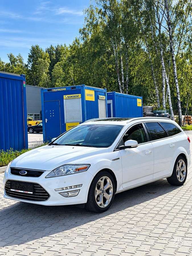 Ford Mondeo 2013 — photo 5